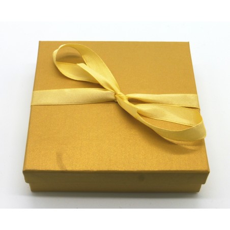Caixa laço dourada 12x12cm. (12 unid)