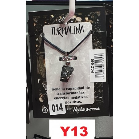 Colar com pendente de Turmalina Negra