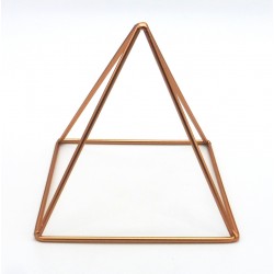 Pirâmide Metal Cobre 15cm....