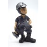 Figura resina Policia 16cm.